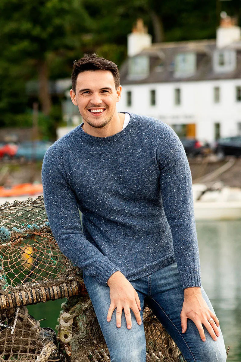 Mens Seamless Saddle Shoulder Donegal Jumper - Blue