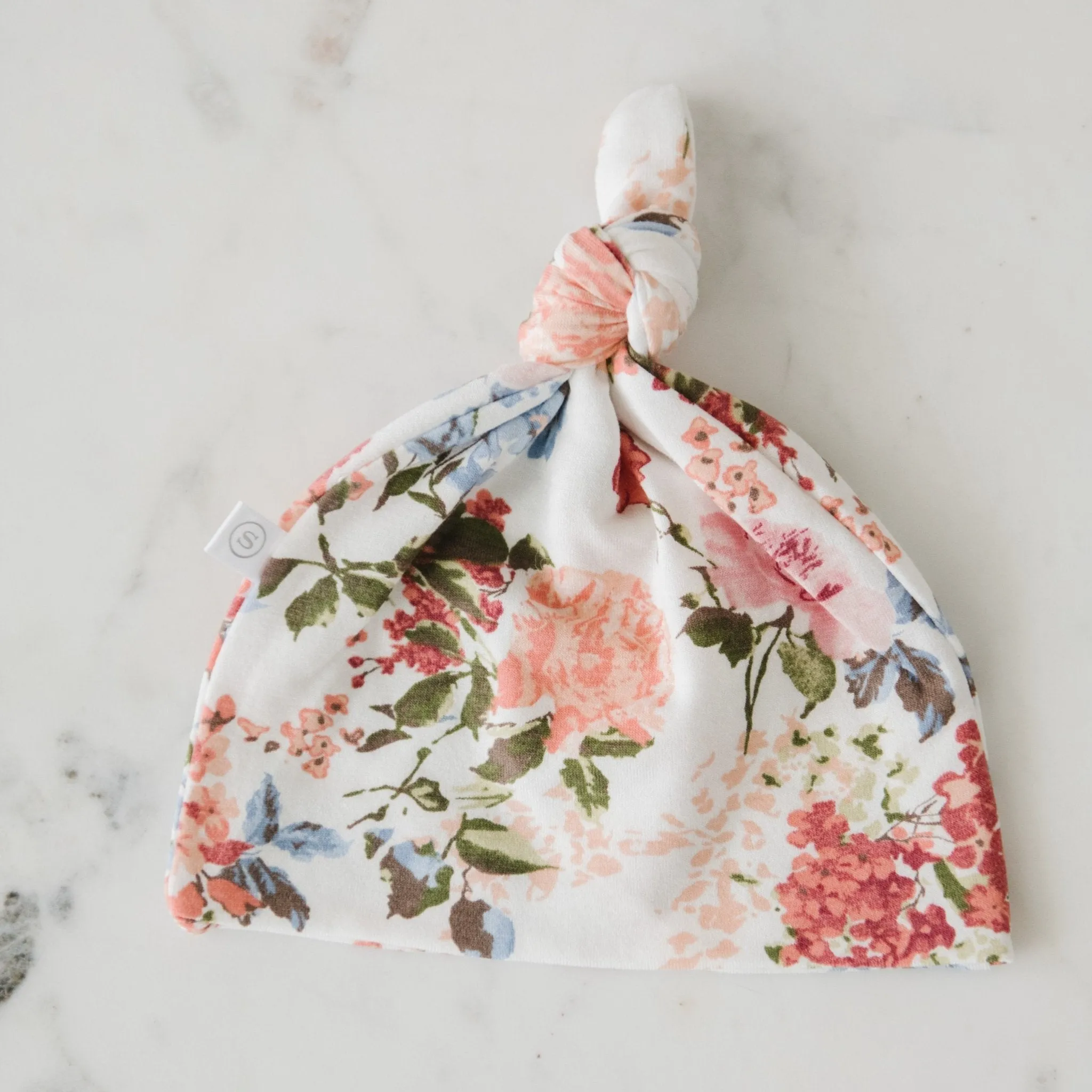 STRETCHY SWADDLES, HATS & BOWS